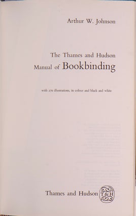 Thames and Hudson Manual of Bookbinding, The