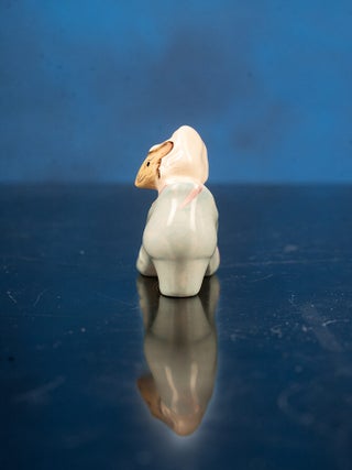 A fine collection of twenty-eight Beatrix Potter Figurines and one Beatrix Potter Thimble.